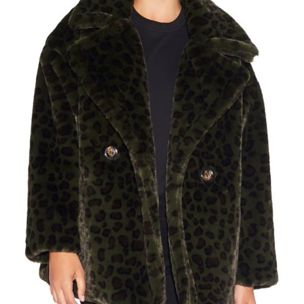 Apparis Dark Leopard Teddy Jacket
